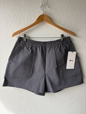 Lululemon LAB Relaxed-fit SHR Short 3”Gray Elastic Waist Casual Shorts